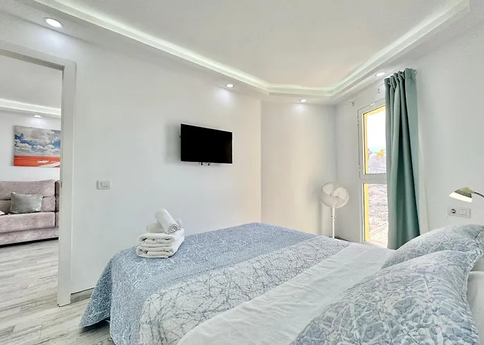 Torres De Yomely - M9g Playa de las Americas (Tenerife)