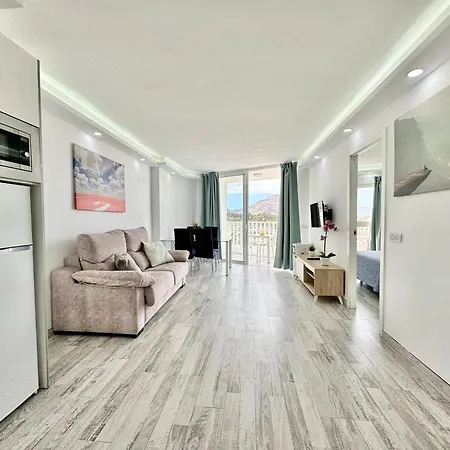 Torres De Yomely - M9g Playa de las Americas (Tenerife)