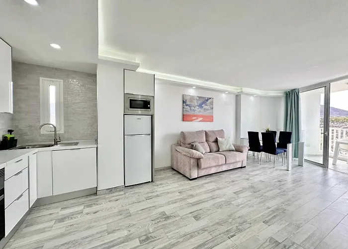 Torres De Yomely - M9g *