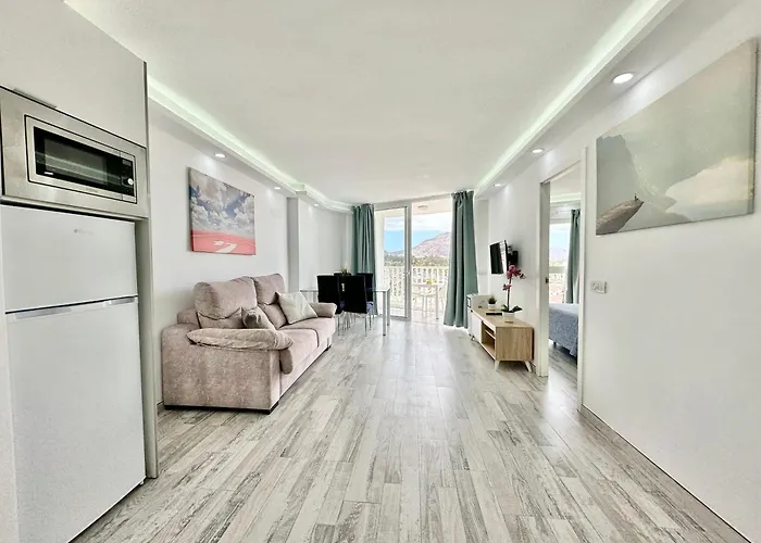 Torres De Yomely - M9g Playa de las Americas (Tenerife)